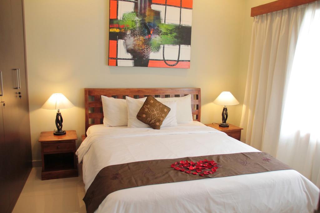 Villa Anyelir Seminyak Værelse billede