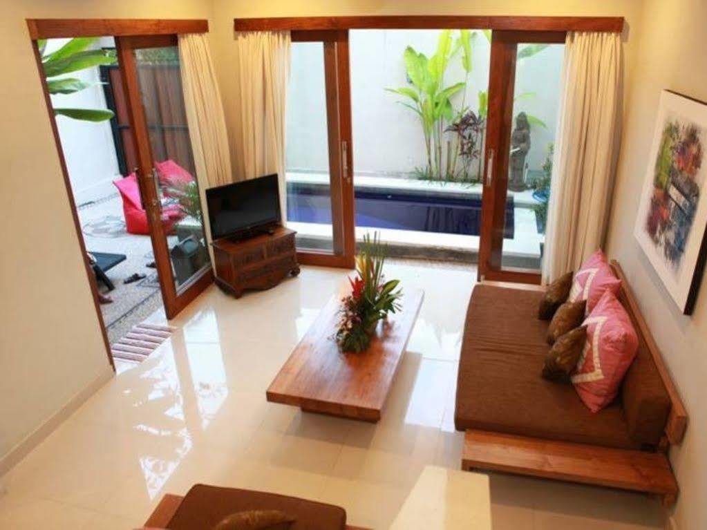 Villa Anyelir Seminyak Eksteriør billede